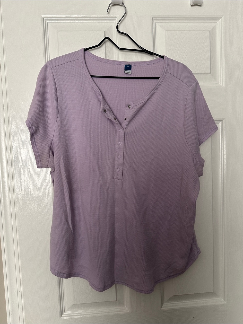Old Navy Lavender Short-Sleeve Henley Tee